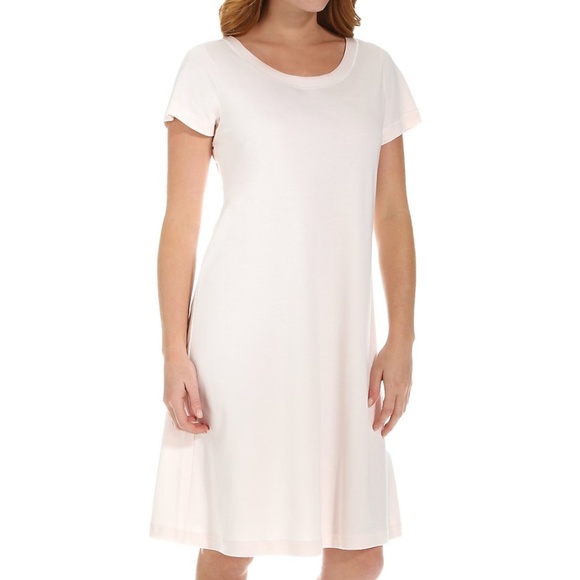 P. Jamas Other - P Jamas Butterknit Cap-Sleeve Short Gown Pink